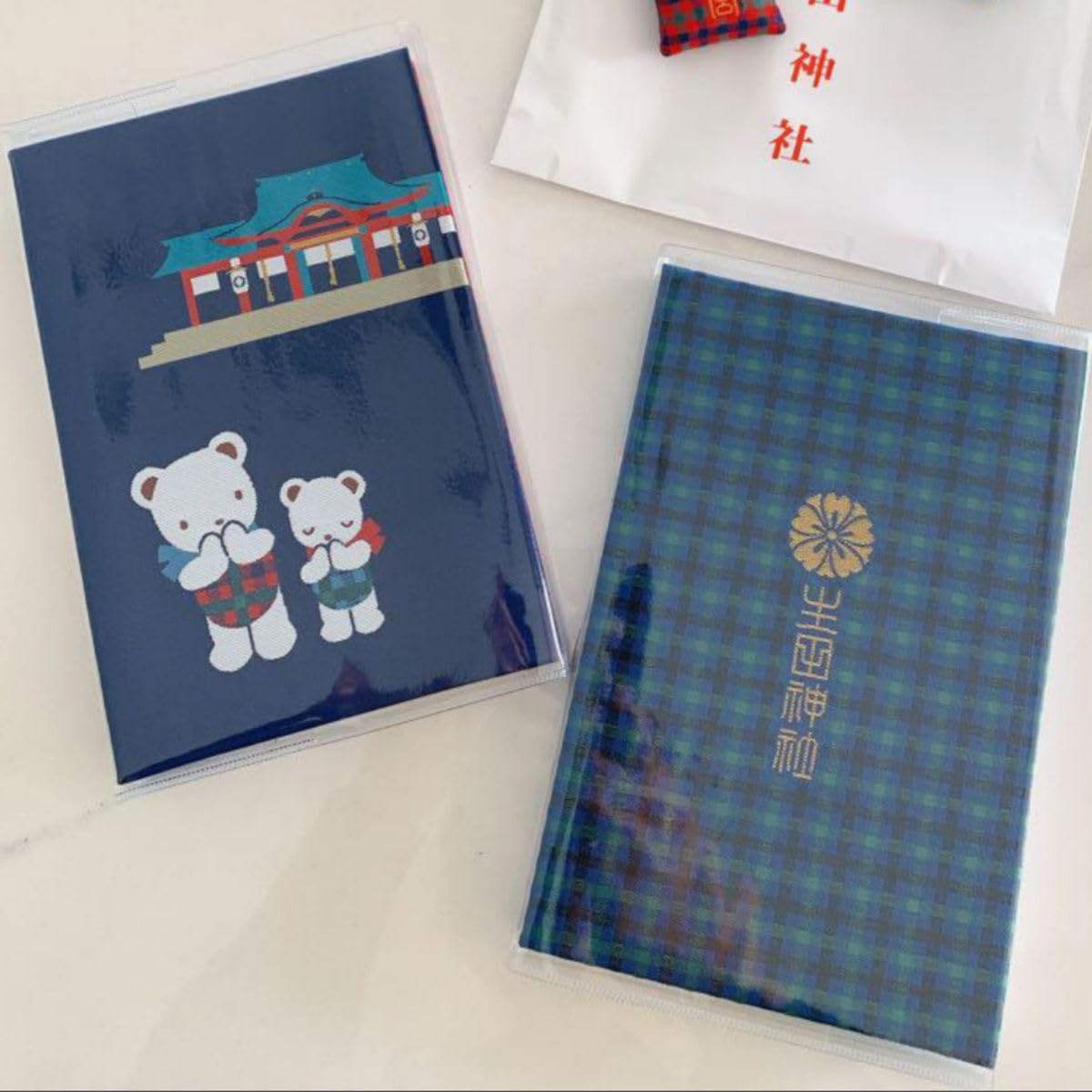 familiar✖️生田神社　御朱印帳　２冊 Amazon.co.jp: 2冊ファミリア 御朱印帳 ブルー 生田神社限定